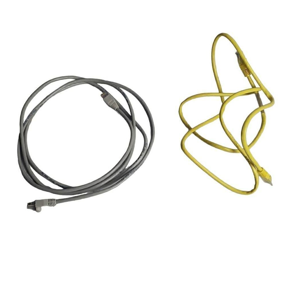 2 Electric Computer Cables